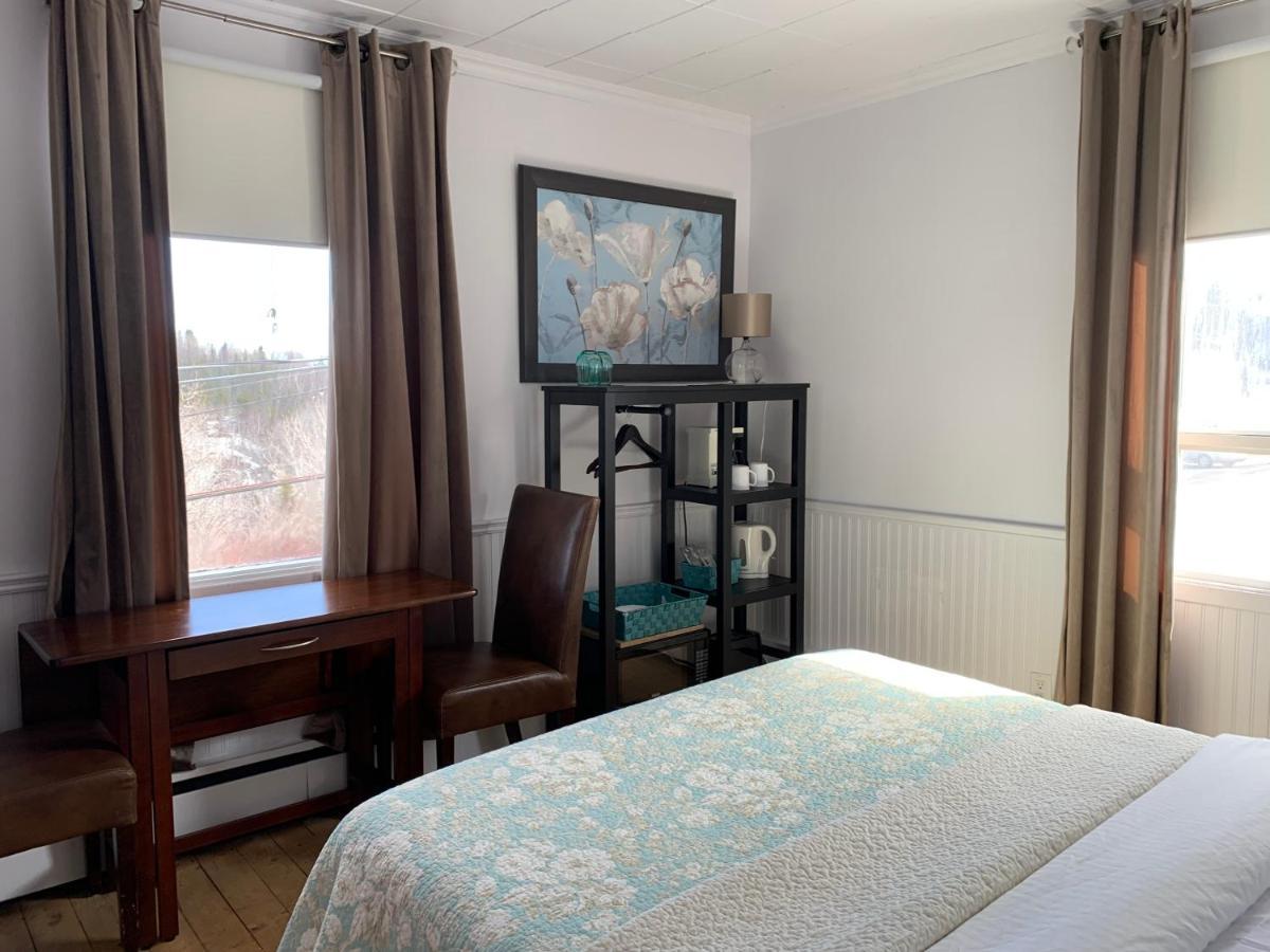 Maison Charles Edmond Grandes-Bergeronnes Kültér fotó