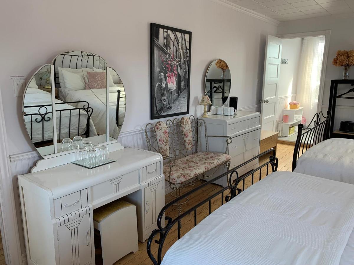 Maison Charles Edmond Grandes-Bergeronnes Kültér fotó